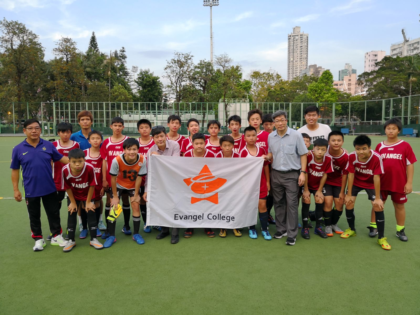 Sports football 20180502 05